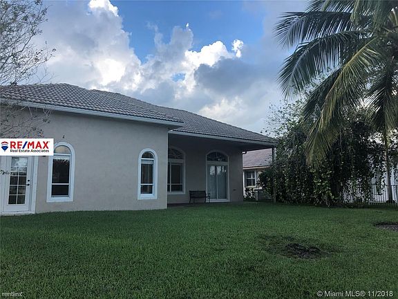 4th image of 1821 NW 139th Ter