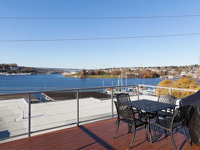 Minor Tower Apartments - Located in Eastlake — Photo 63