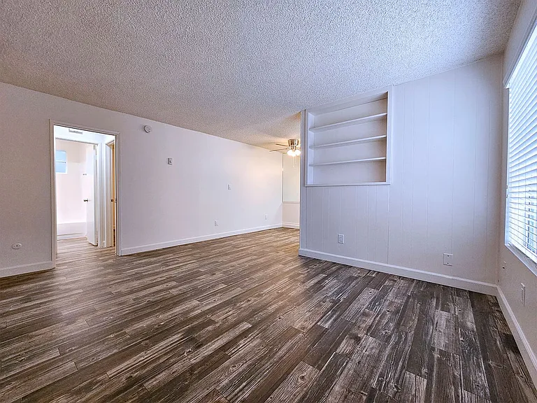 3946 Idaho St — Photo 3