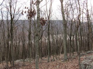 39 Pawnee Ave, Hazleton, PA 18202