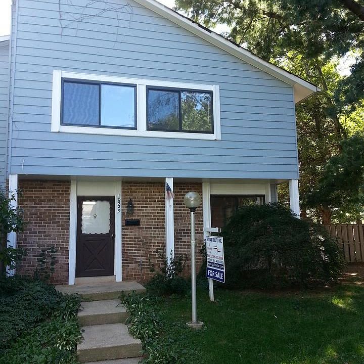 Exterior (Front)