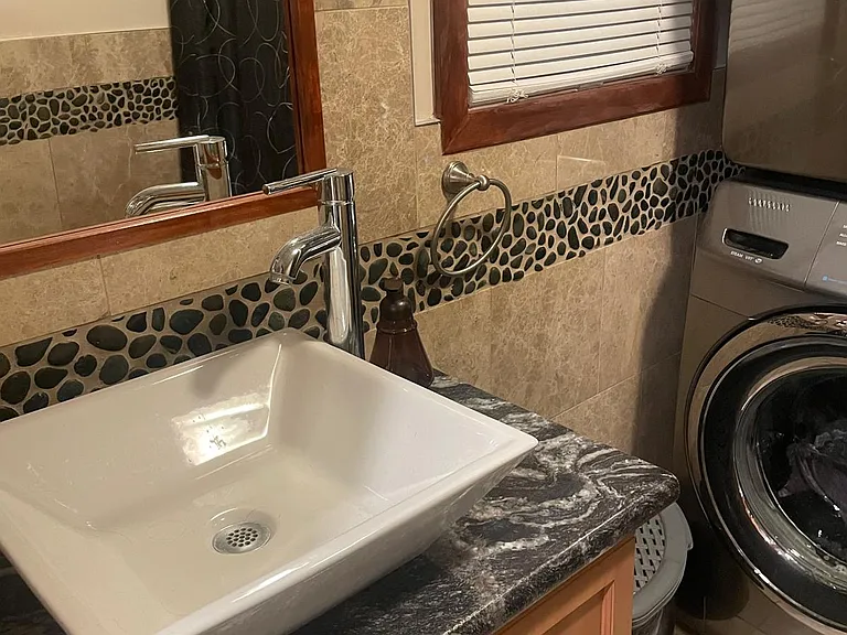 2 Garden Ct — Photo 10