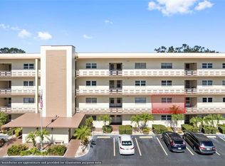 5705 80th St N UNIT 210, Saint Petersburg, FL 33709