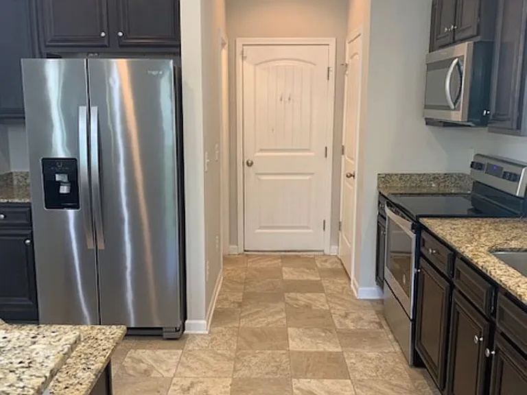 268 Claudia Dr — Photo 4
