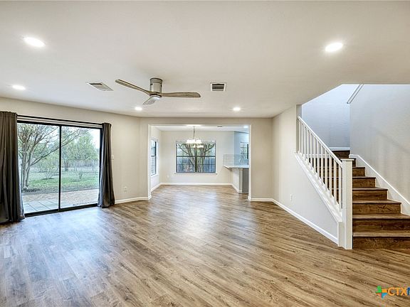4th image of 18104 Gantry Dr
