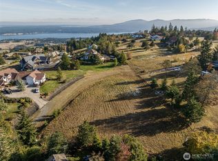 9999 Doe Run Rd #4, Sequim, WA 98382