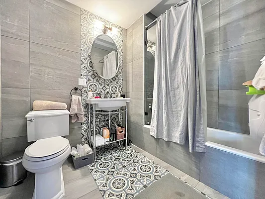 Rented by Doorway NYC, LLC | media 38