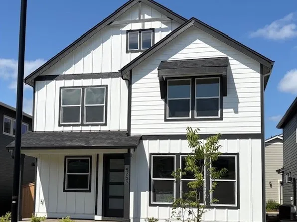 8265 SE Quincy St, Hillsboro, OR 97123