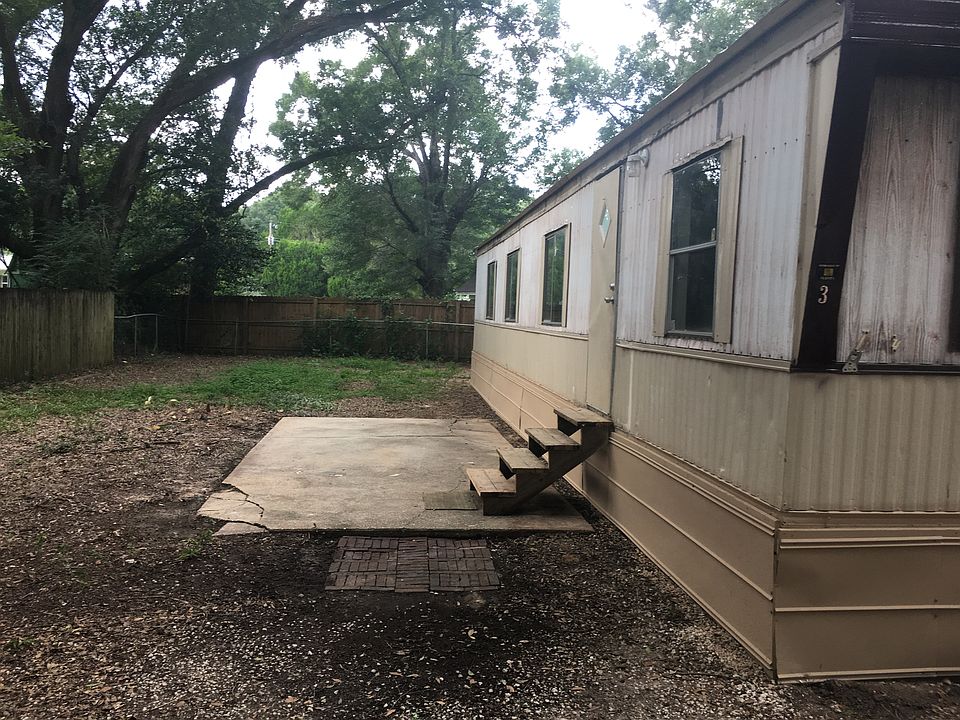 1st image of 6905 Fellmore Ln