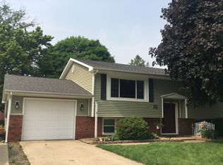 804 Kratz Rd, Monticello, IL 61856