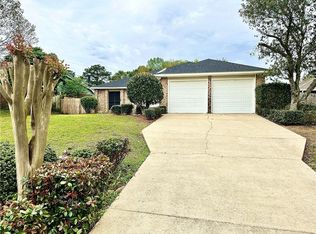 820 Copperfield Dr E, Mobile, AL 36608