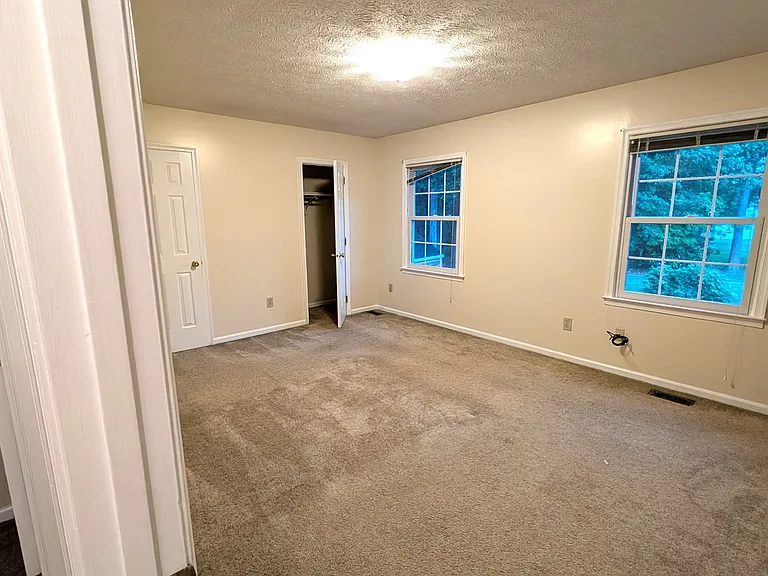 32 Gambol St — Photo 19