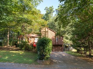 223 Sharney Ln NE, Marietta, GA 30144