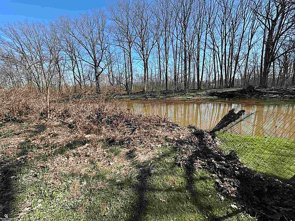 5th image of 0 Woodland Ln