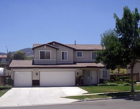 1st image of 930 Quiet Harbor Ln