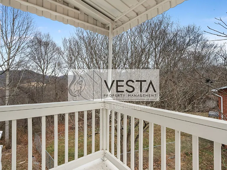 2383 Dutch Cove Rd #1 — Photo 13