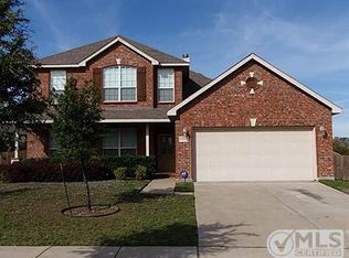 1725 Hartin Dr, Cedar Hill, TX 75104