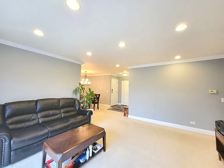 351 Newgate Ct #2A — Photo 4