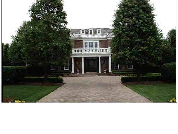 2nd image of 1240 W Kennicott Dr