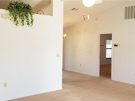 3rd image of 649 Koala Ct