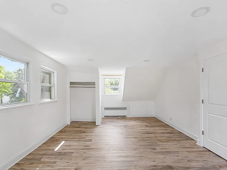 102 Island Ave — Photo 29