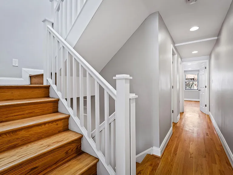 38 E Wheeling St — Photo 9