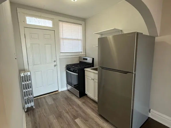 1852 Gunderson, 1852 S Gunderson Ave #10, Berwyn, IL 60402