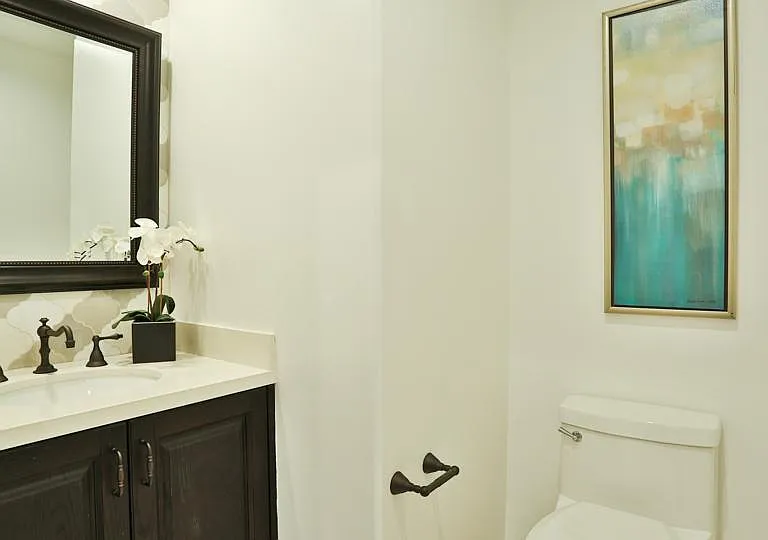12700 Moorpark St #301 — Photo 15