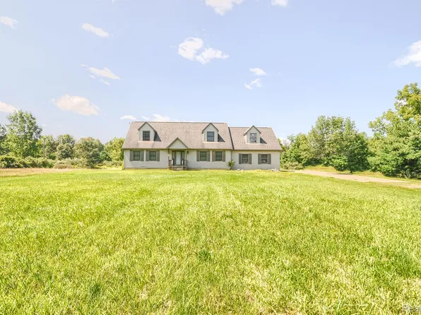 1656 S Force Rd, Attica, MI 48412