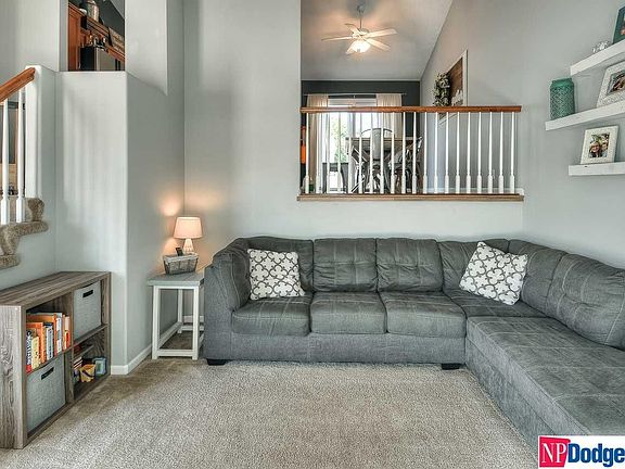 5th image of 18714 Berry St