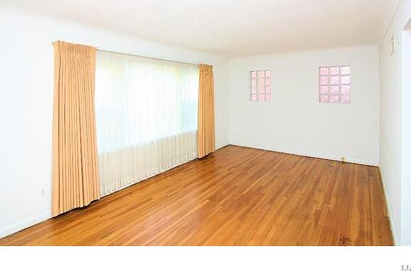 4th image of 6218 Marmaduke Ave