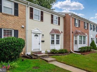 1812 Sharwood Pl, Crofton, MD 21114
