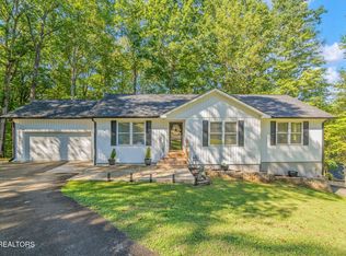 116 Wheeler Ln, Oliver Springs, TN 37840