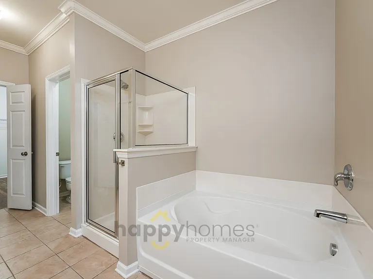 231 Xavier St — Photo 15