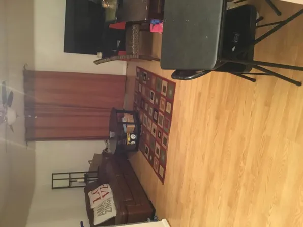 22 Terri Sue Ct, Hampton, VA 23666