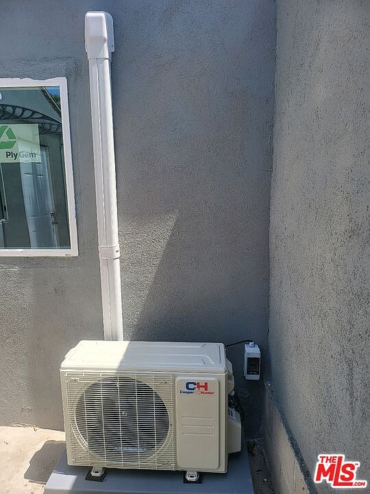 1st image of 9717 Tujunga Canyon Blvd #9717