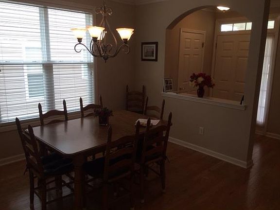 3rd image of 30 Scenic Hills Dr