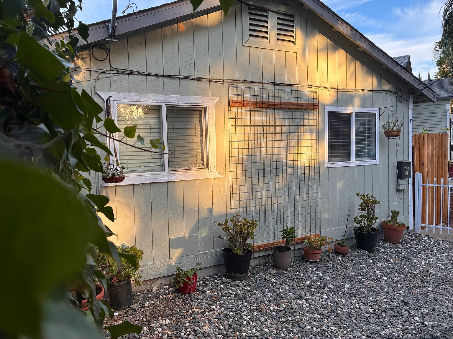 836 Yolo St — Photo 3