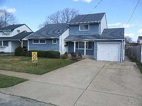 1st image of 23 Kenneth Ln
