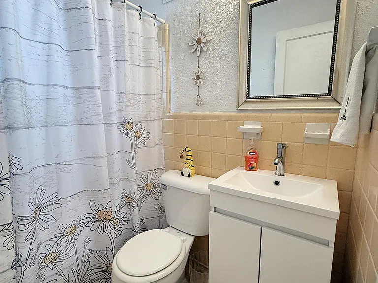 223 N Wyoming Ave #2027 — Photo 17