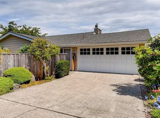 2638 38th Ave W, Seattle, WA 98199