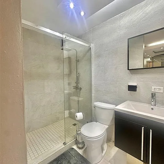 1261 Luis Vigoreaux Ave #18D — Photo 10