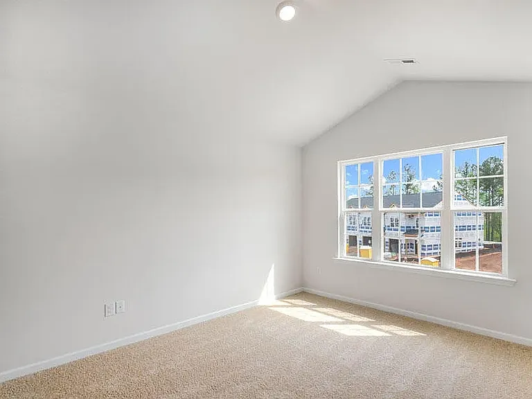 451 David Hill Dr — Photo 9