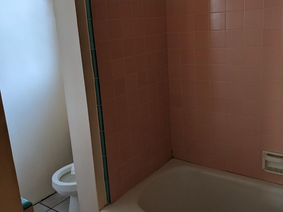 2nd image of 63 N Tyndall Ave