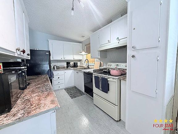 3rd image of 14745 Sugura Dr #2020