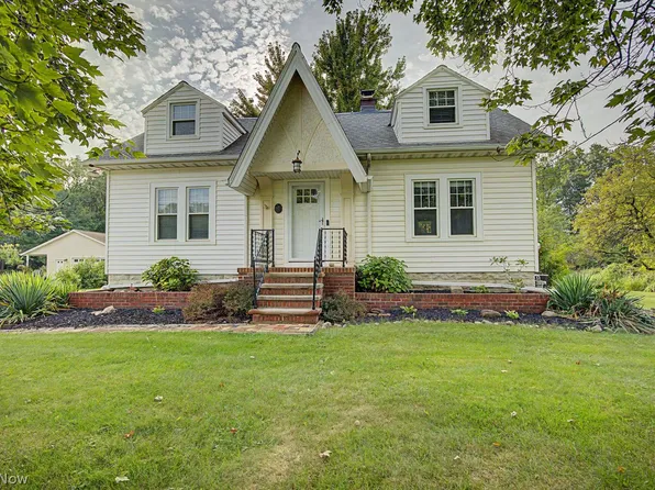 7490 Race Rd, North Ridgeville, OH 44039