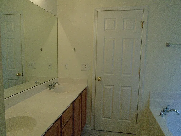 153 Pickett Creek Ln — Photo 16