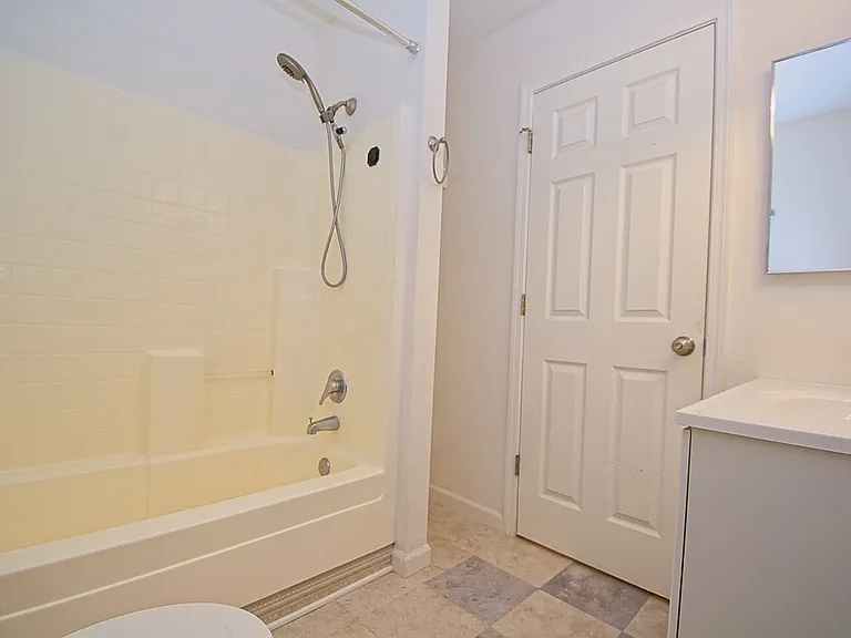 13590 Mount Olympus St — Photo 11