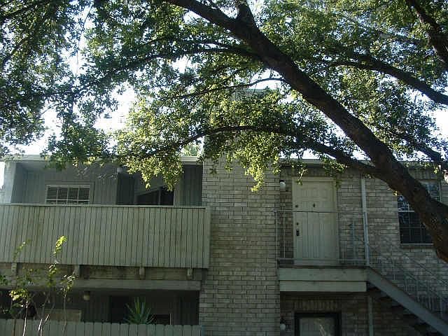 1st image of 9700 Leawood Blvd #6/602