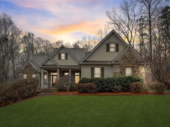 5648 Battle Ridge Dr, Flowery Branch, GA 30542